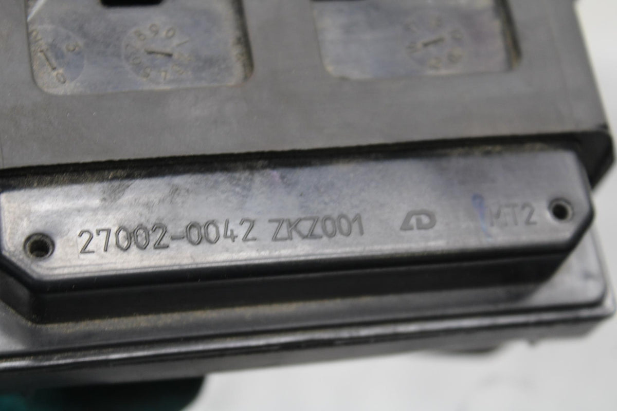 19-22 KAWASAKI Z400 RELAY ASSEMBLY BOX BB586