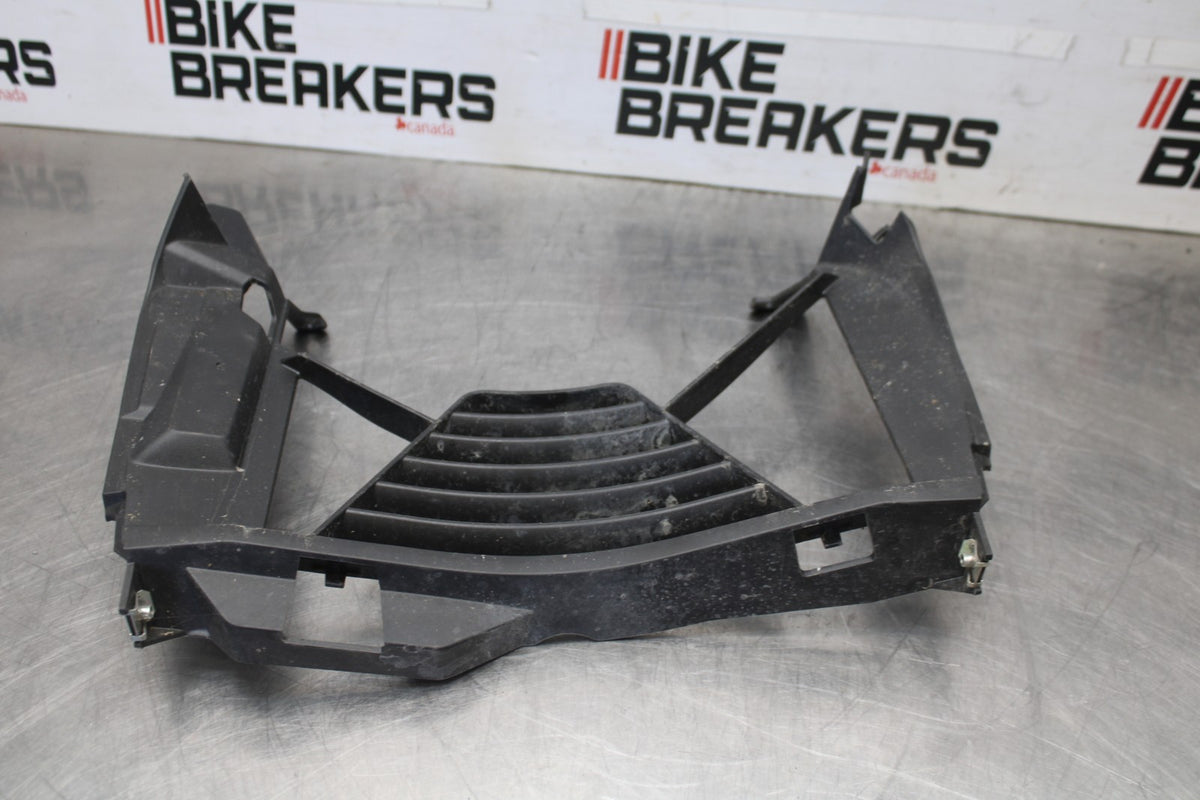 20-23 BMW F900R ENGINE RADIATOR RADIATER COVER GUARD BB923