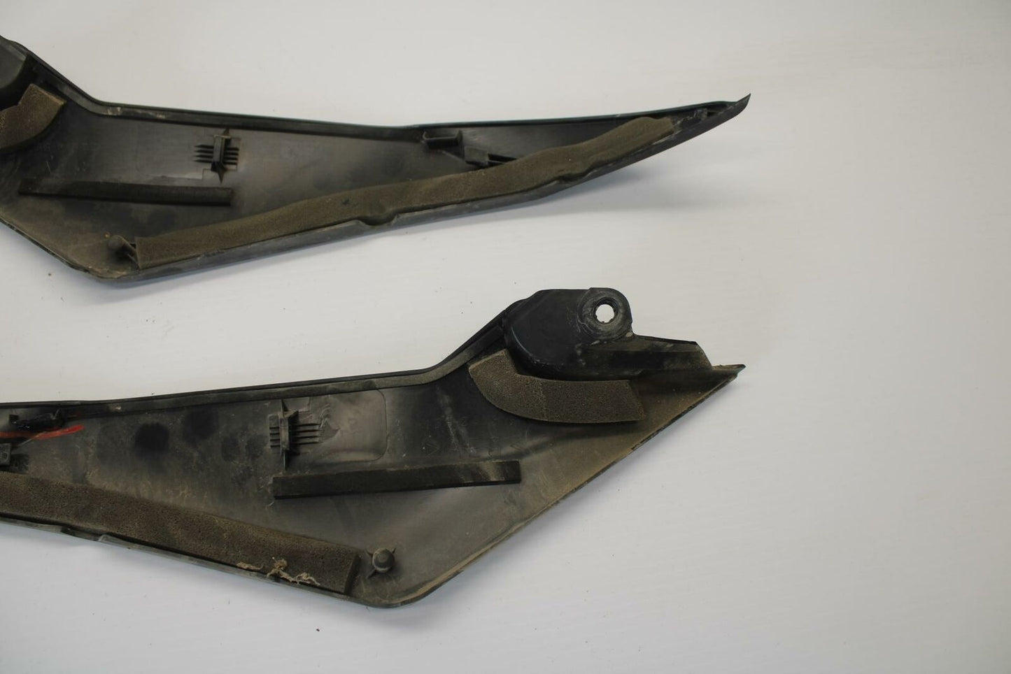 08-16 YAMAHA YZF R6 RIGHT LEFT  SIDE SEAT PANELS TRIMS COWLS FAIRINGS BB273