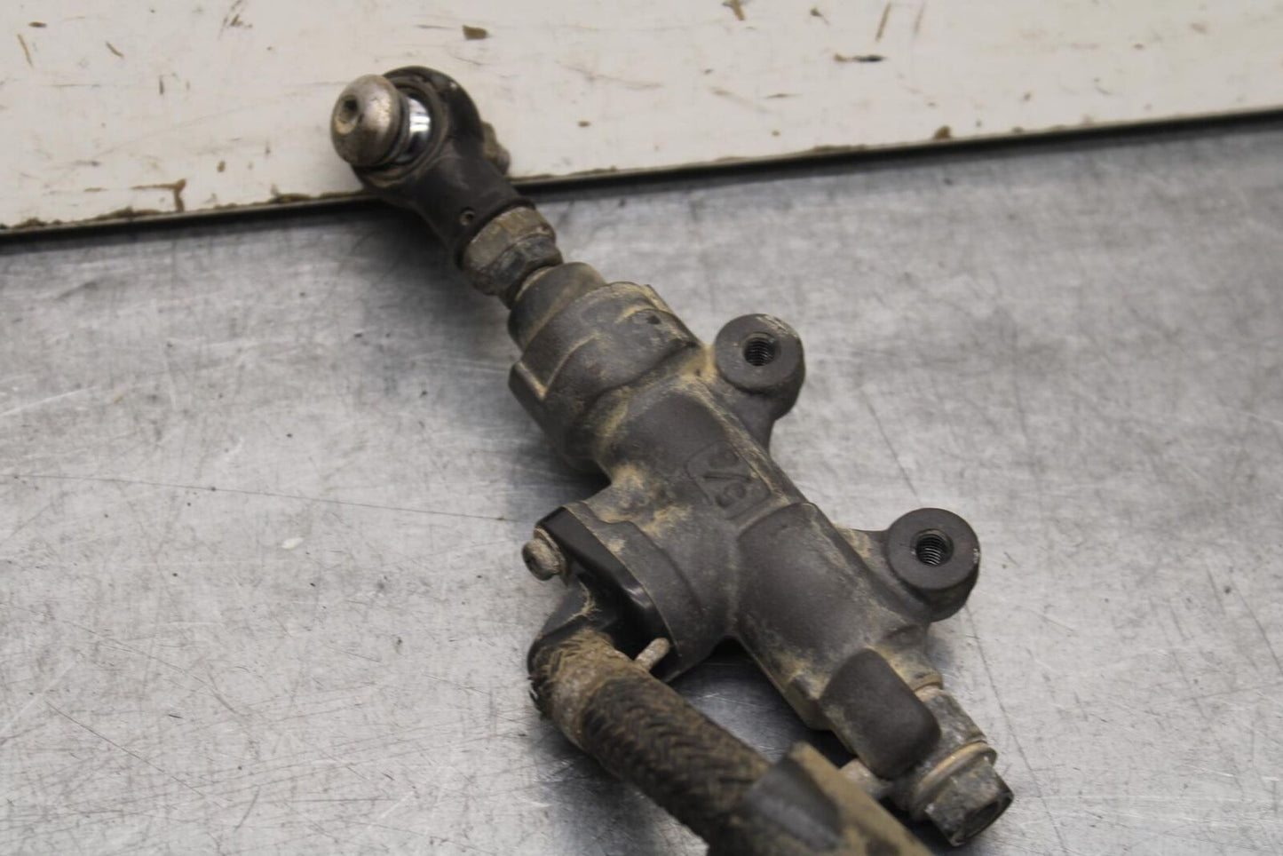 03-04 HONDA CBR600RR REAR BACK BRAKE MASTER CYLINDER W RESERVOIR BB628