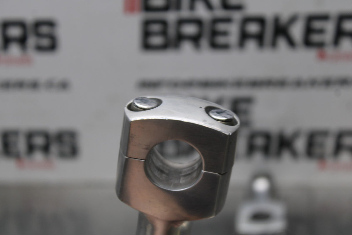 07 HONDA VTX1300R HANDLEBAR RISERS BB825