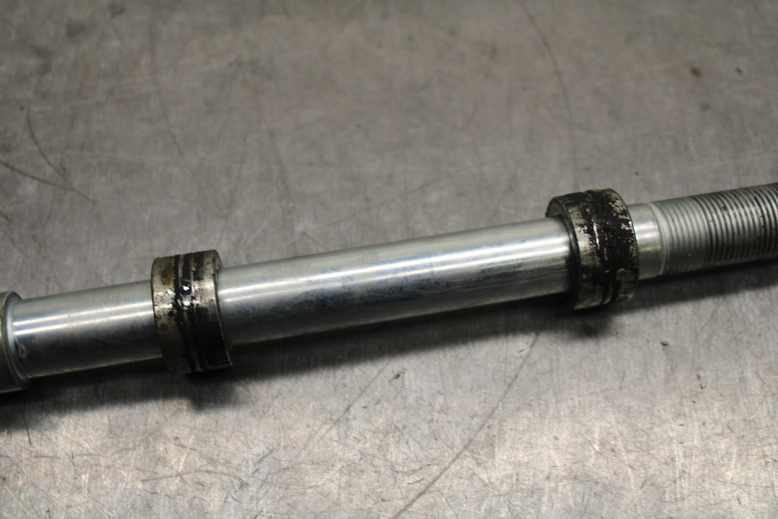 12-17 KAWASAKI NINJA 650 FRONT WHEEL RIM AXLE PIVOT BOLT BB129