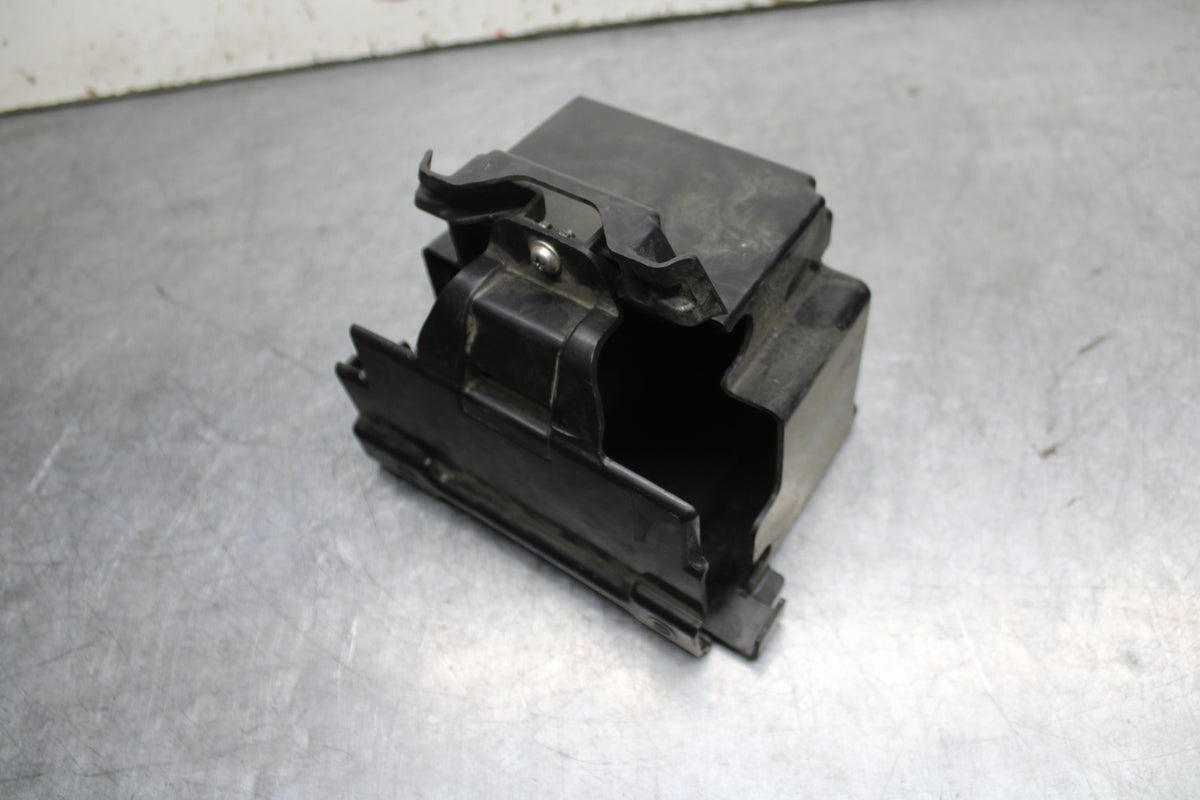 10-13 HONDA SHADOW RS 750 VT750RS BATTERY TRAY BOX HOLDER BB718