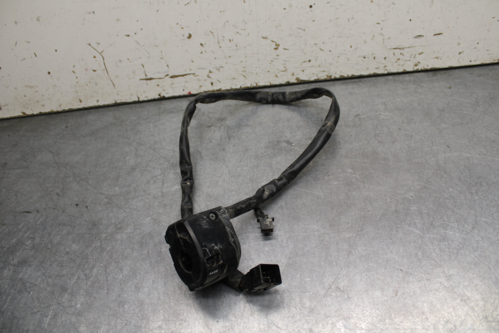 16-17 KAWASAKI VULCAN S 650 EN650 ABS LEFT HANDLE HORN SIGNALS SWITCH  BB731