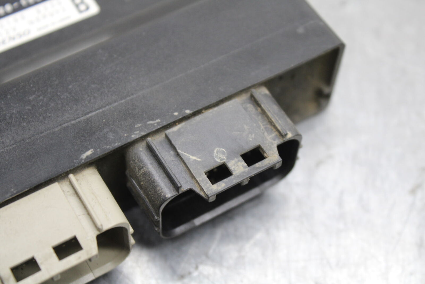 11-24 SUZUKI GSXR750 ECU COMPUTER CONTROLLER UNIT BLACK BOX ECM CDI  BB714