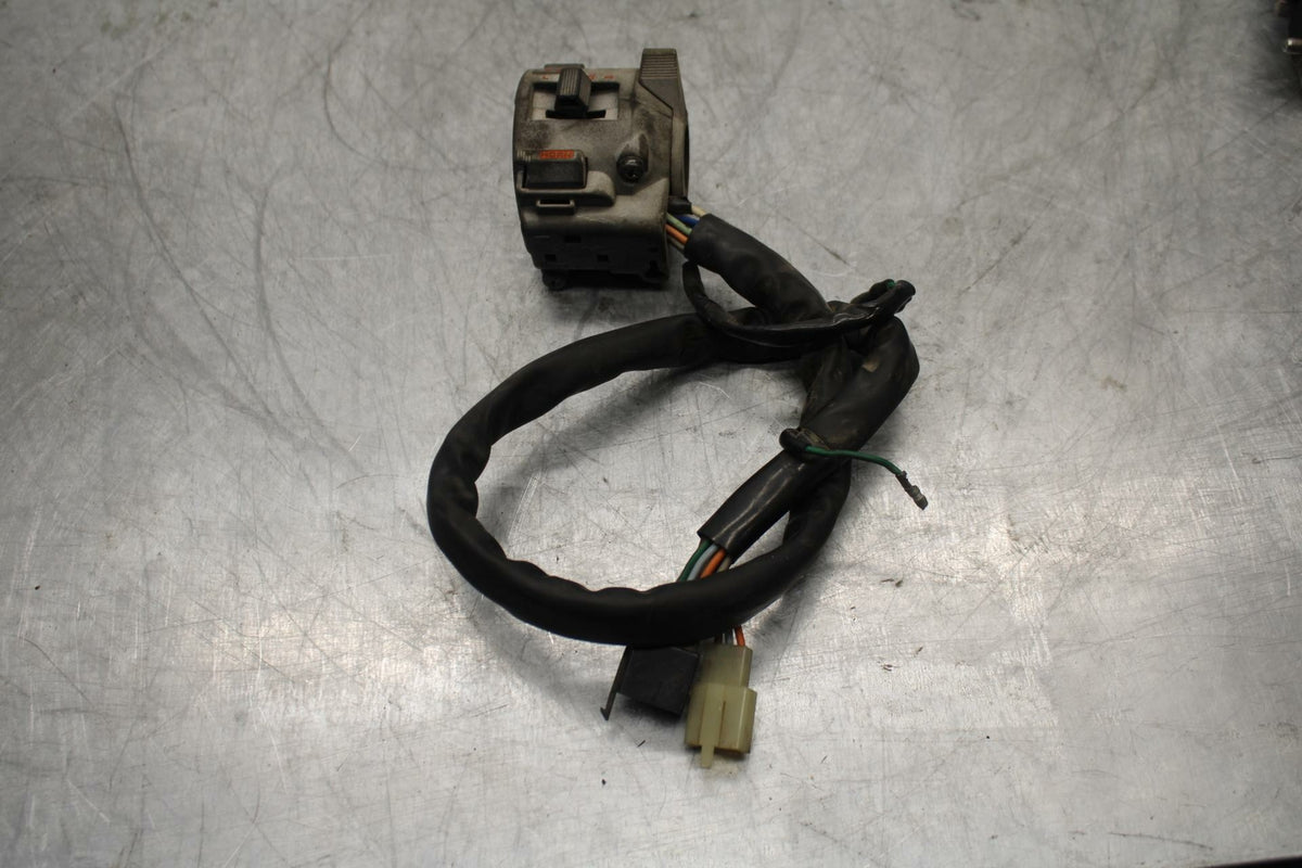 87-96 HONDA CBR1000F LEFT CLIP ON HANDLE HORN SIGNALS SWITCH SWITCHES BB420