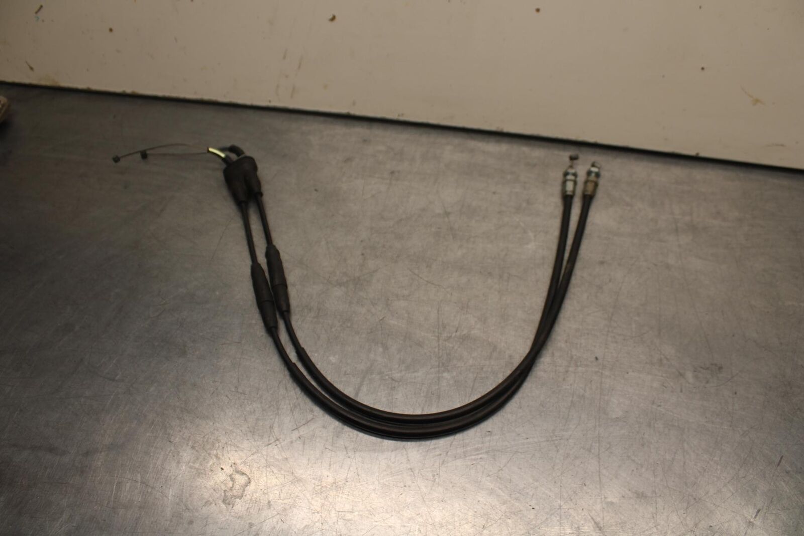 2003 Suzuki SV1000S THROTTLE CABLES LINES BB85