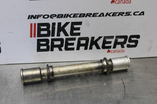 07-08 KAWASAKI NINJA ZX6R FRONT WHEEL RIM AXLE PIVOT BOLT BB203