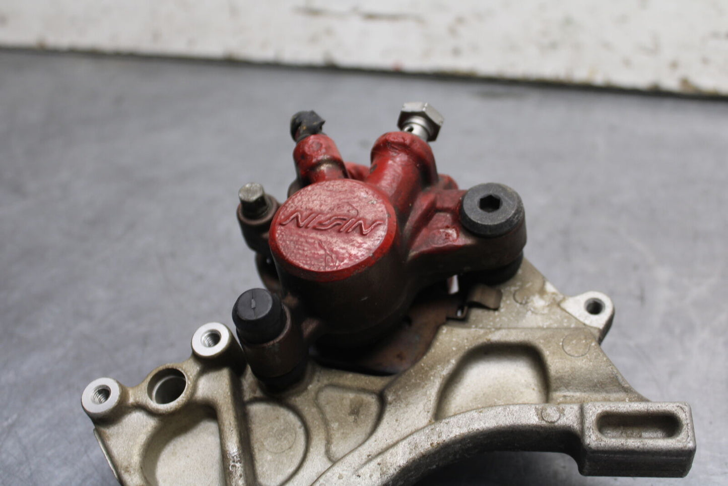 12-16 HONDA CBR1000RR REAR BACK BRAKE CALIPER W MOUNT BRACKET BB114