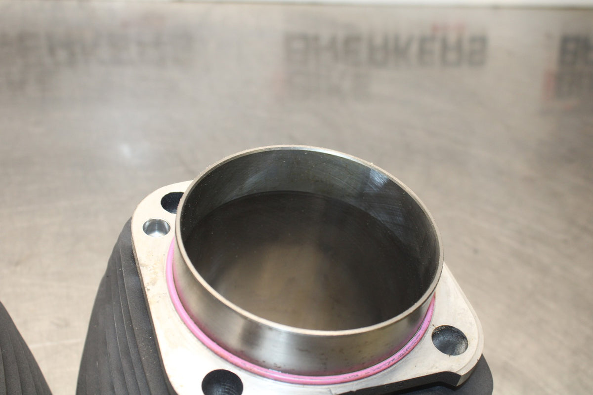 14 HARLEY-DAVIDSON STREET GLIDE ENGINE TOP END CYLINDER & PISTON SET PAIR BB880