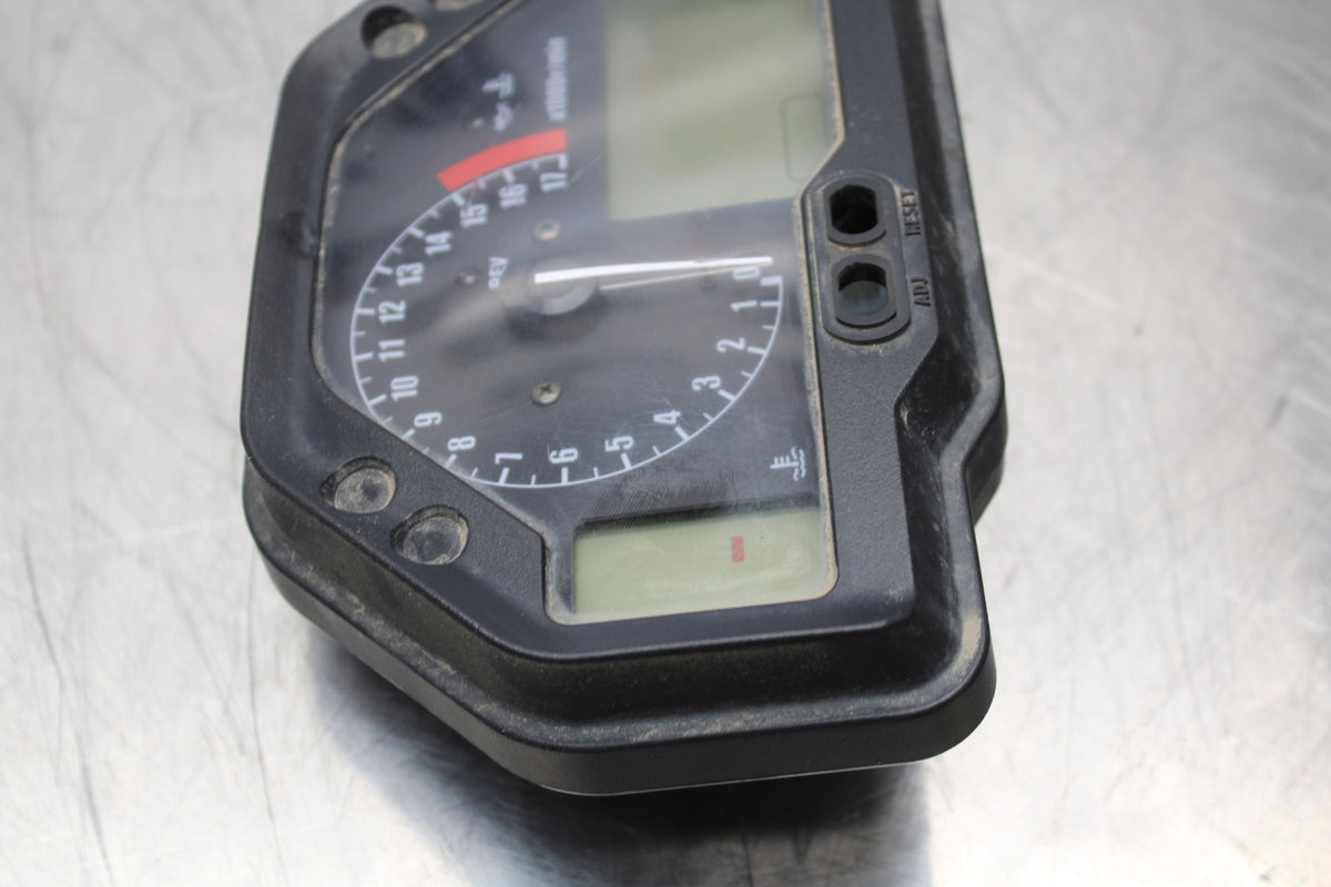 05-06 HONDA CBR600RR SPEEDO TACH GAUGES CLUSTER SPEEDOMETER TACHOMETER BB149