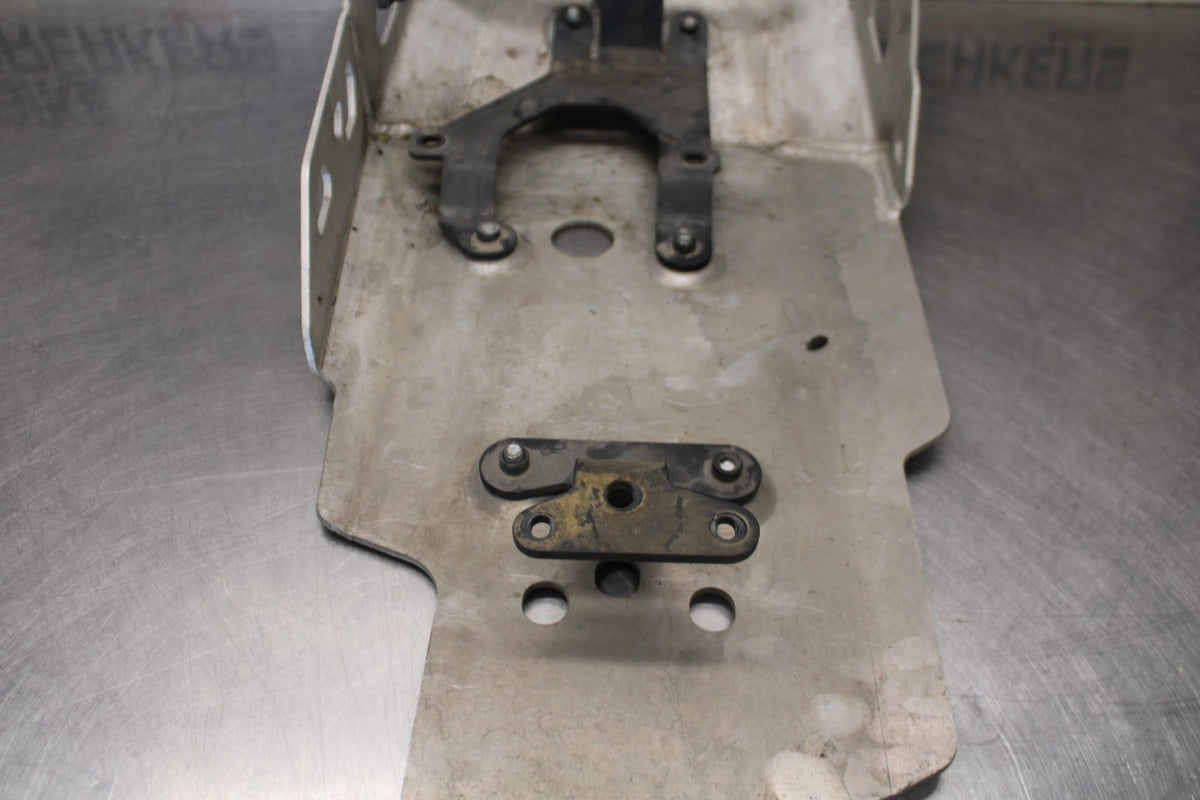 19 BMW F750GS SKID PLATE TRAY LOWER ENGINE FRAME GUARD BB938