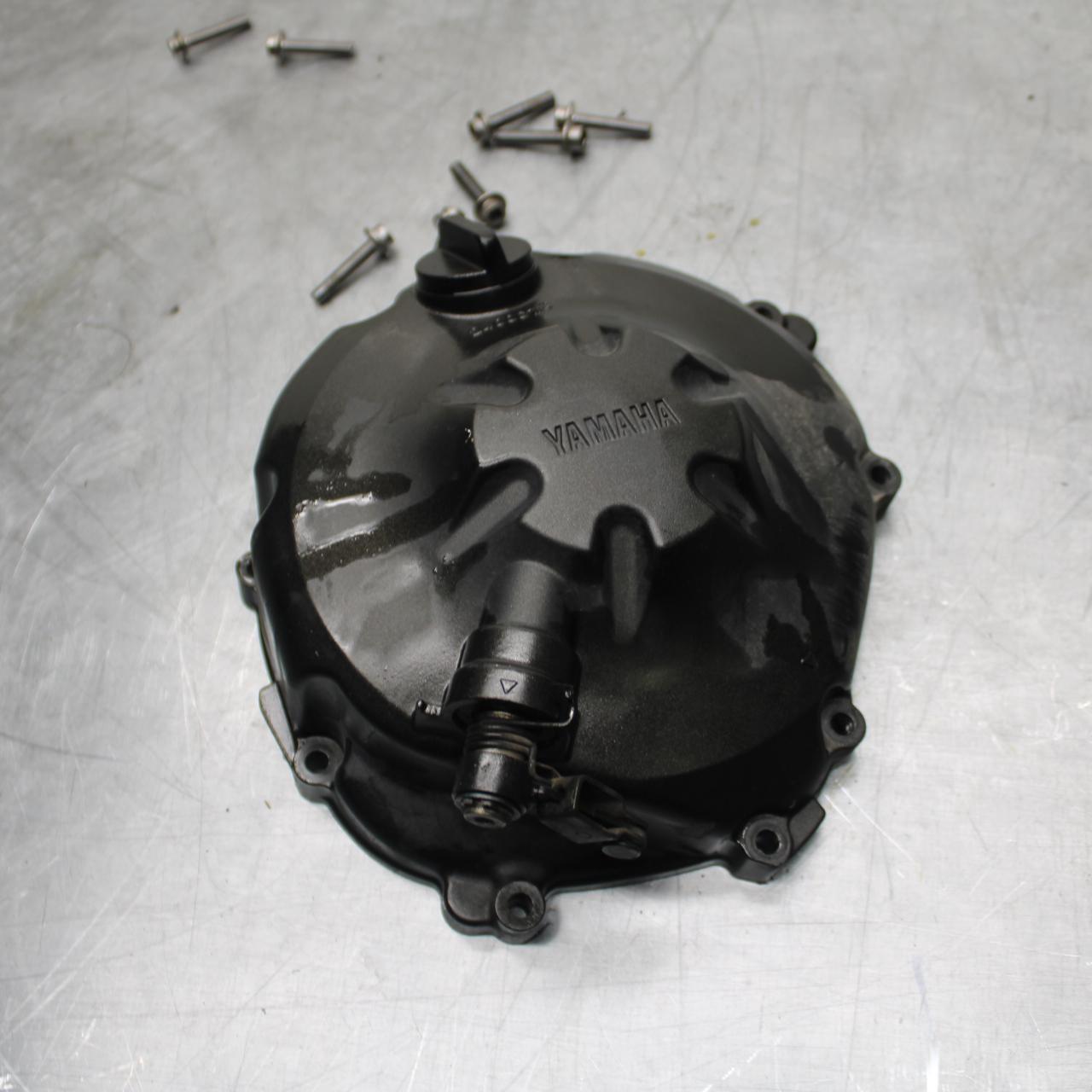 07 YAMAHA YZF R6 CLUTCH SIDE ENGINE MOTOR COVER 2C0-15421-00-00 BB495
