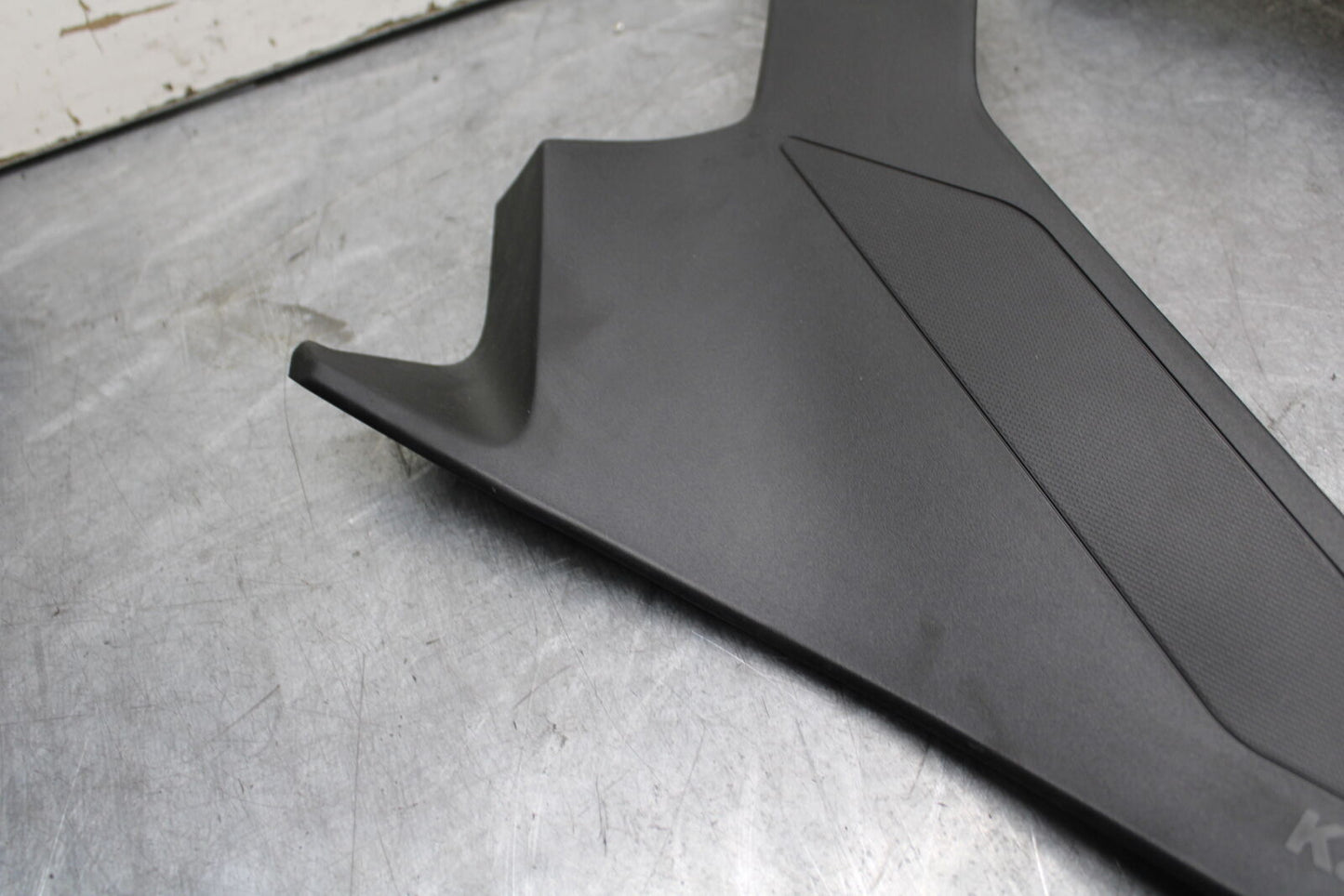 18-23 KAWASAKI NINJA 400 RIGHT LEFT FRONT SIDE SEAT PANELS TRIMS FAIRINGS BB660