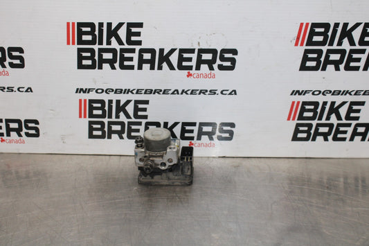 18 HONDA CB500F ABS PUMP UNIT MODULE BB861