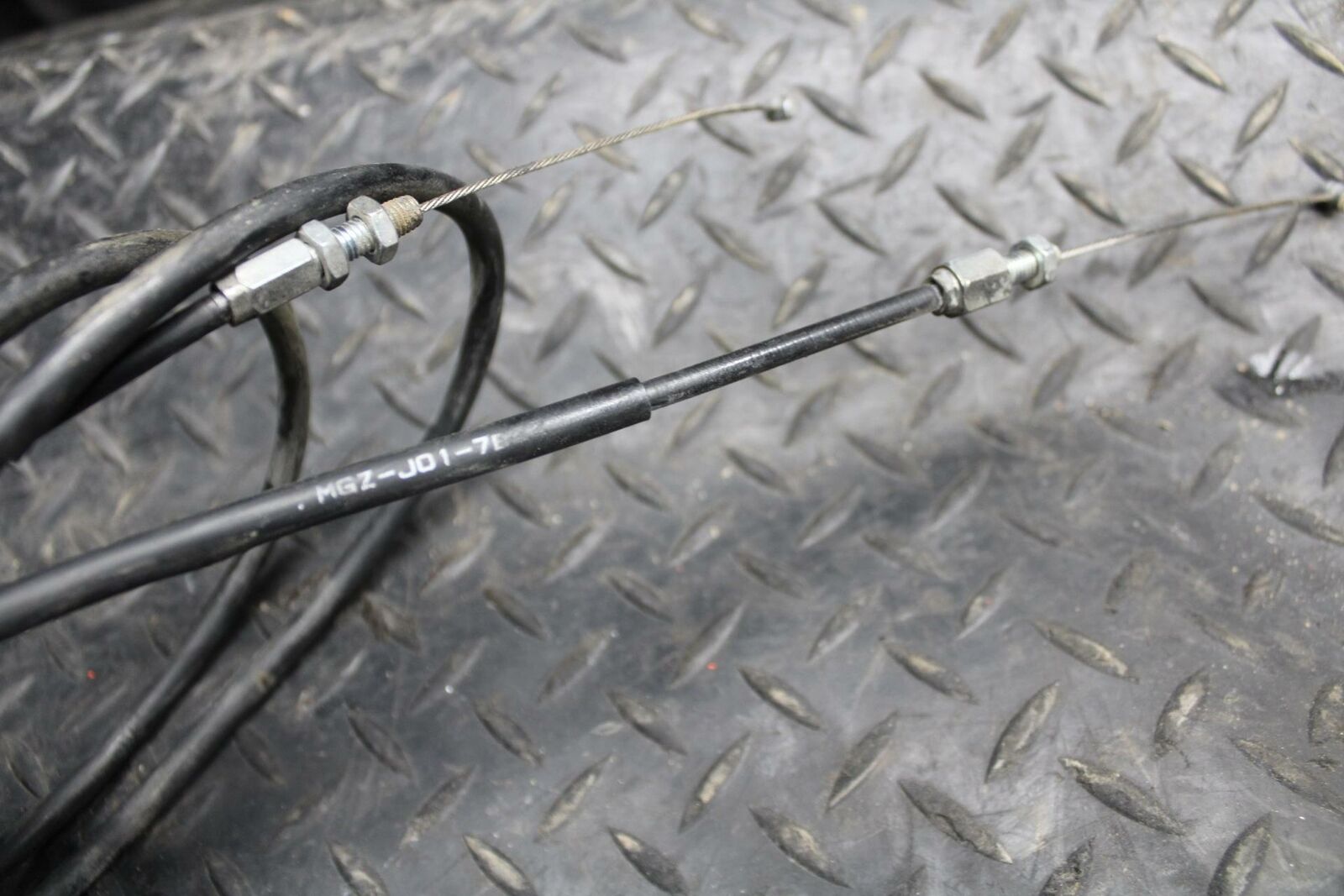 16-18 HONDA CBR500R THROTTLE CABLES LINES BB231