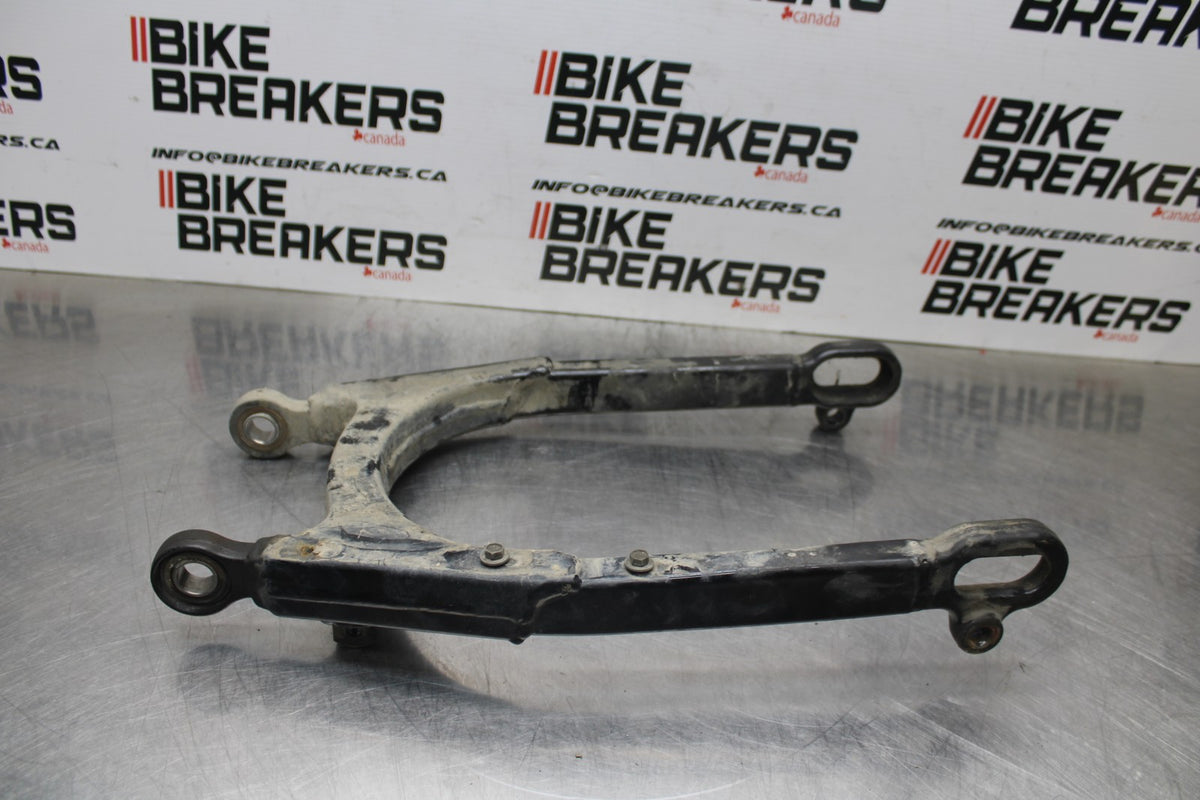 08 HARLEY-DAVIDSON SPORTSTER 1200 REAR SWINGARM SUSPENSION ARM BB794