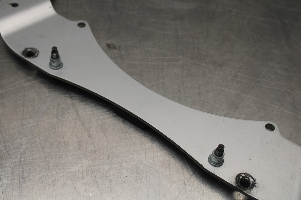 08-16 YAMAHA YZF R6 FRONT SEAT MOUNTING BRACKET MOUNT BB856