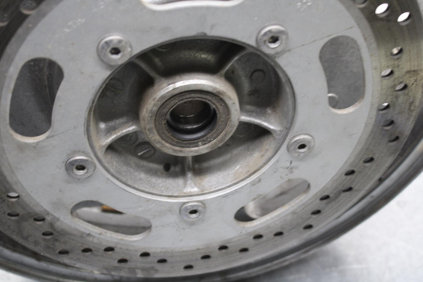 2005 Kawasaki Vulcan 1600 VN1600D FRONT WHEEL AND LEFT RIGHT RORORS BB556