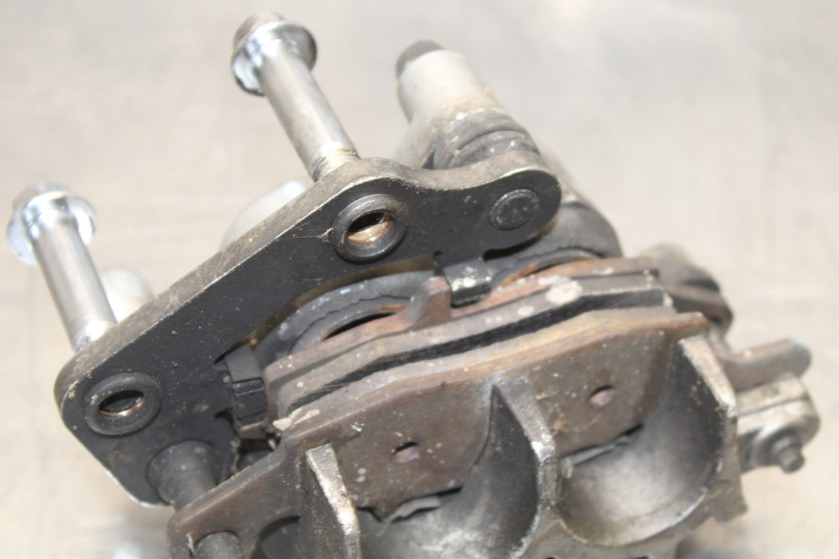 02 KAWASAKI VULCAN 800 VN800B CLASSIC LEFT FRONT BRAKE CALIPER BB862