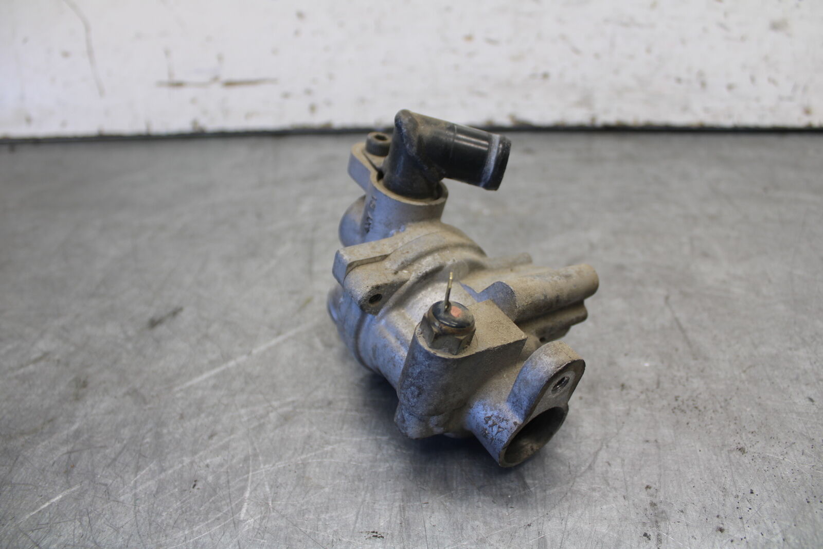 05-06 YAMAHA ROYAL STAR THERMOSTAT W HOUSING ASSEMBLY BB697