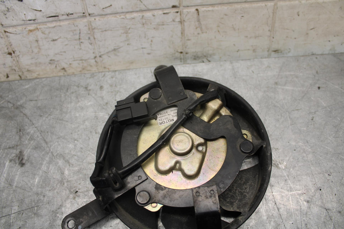 2004 Honda ST1300 ENGINE RADIATOR COOLING FAN BB49