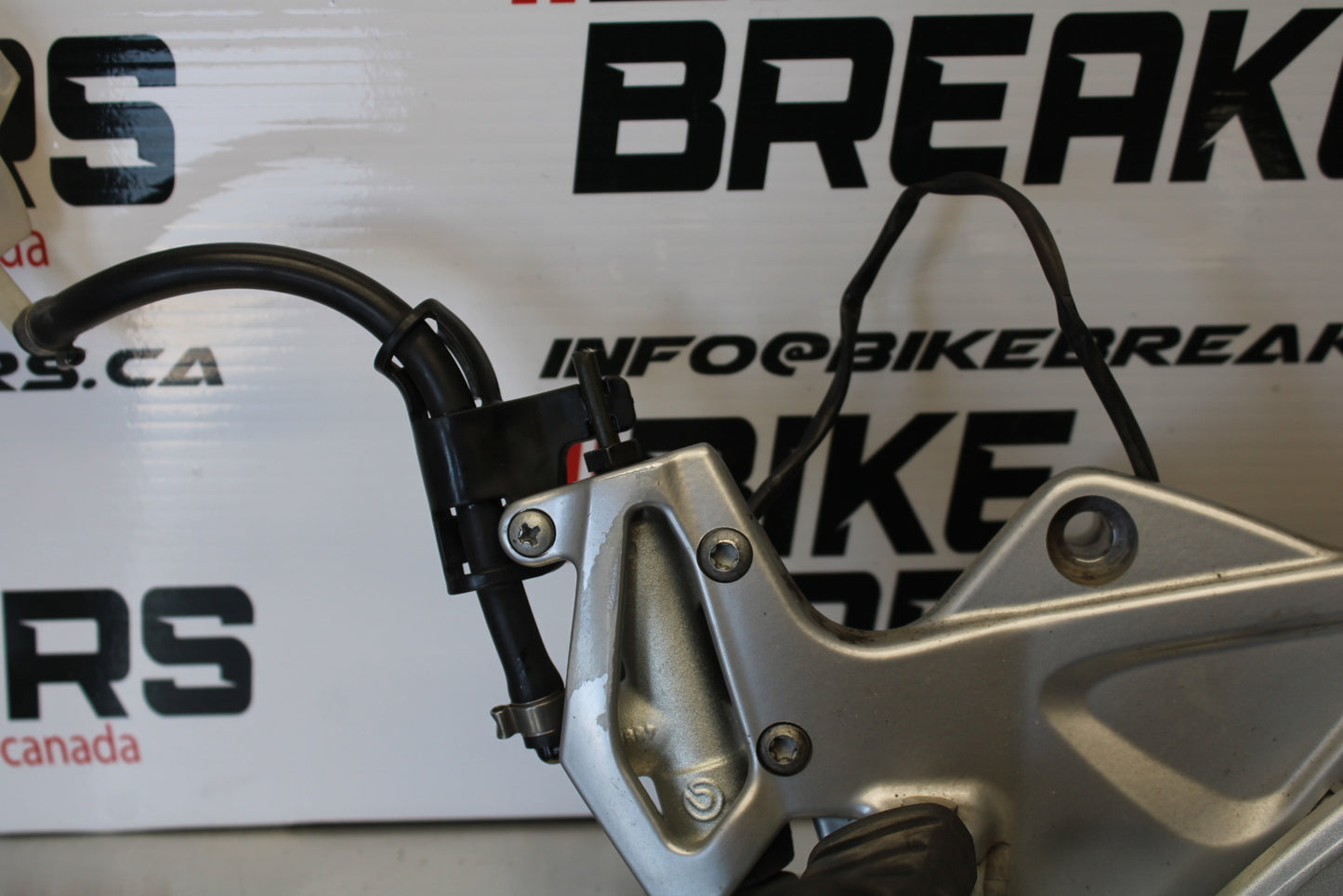 06-12 BMW F800ST RIGHT REARSET REAR SET DRIVER FOOT PEG REST STOP BB144