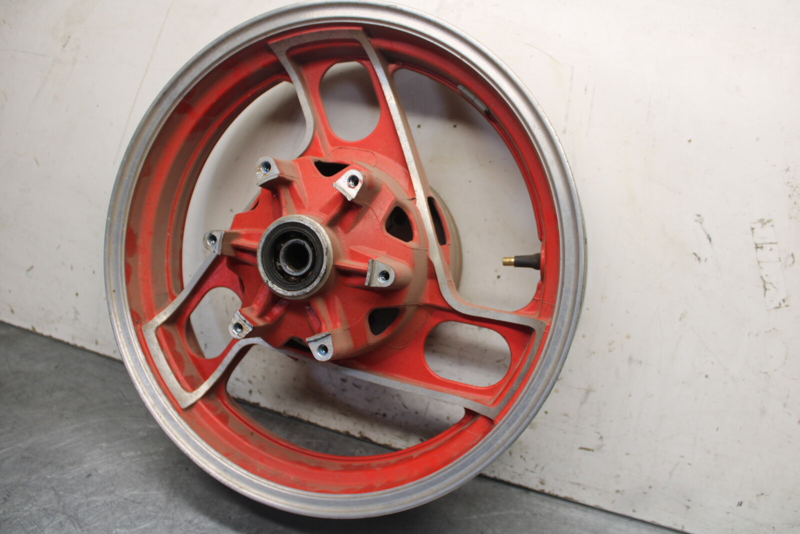86-89 YAMAHA FJ1200 REAR WHEEL BACK RIM BB28