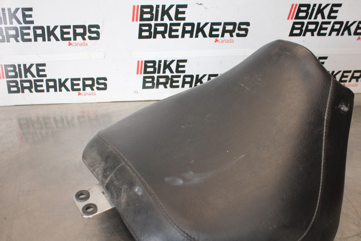 07 SUZUKI BOULEVARD M50 FRONT DRIVERS SEAT BB897