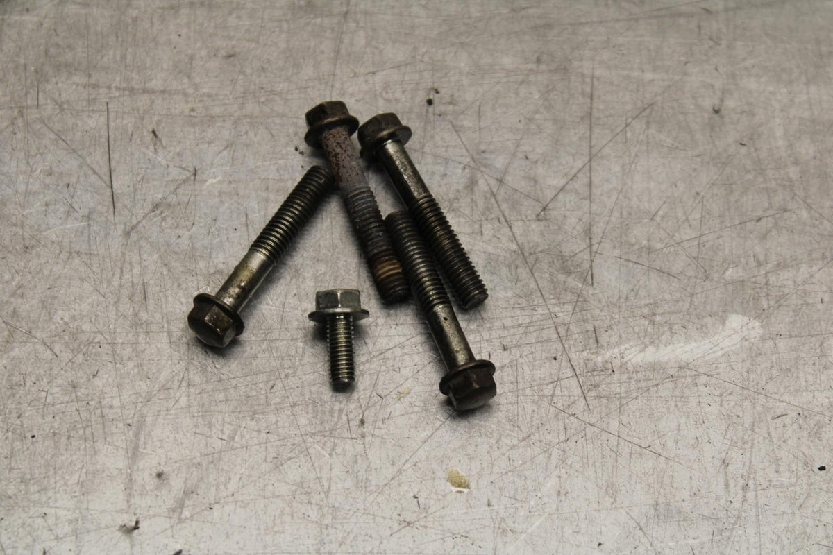 00-01 KAWASAKI ZZR600 ENGINE COVER IGNITION PICKUP BB568