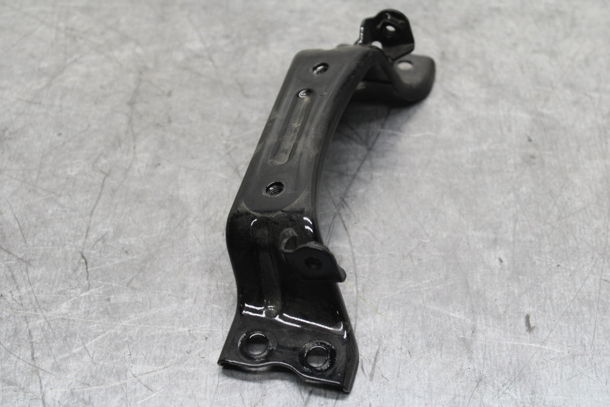 19-22 KAWASAKI Z400 GAS TANK FUEL CELL PETROL RESERVOIR BRACKET MOUNT BB738