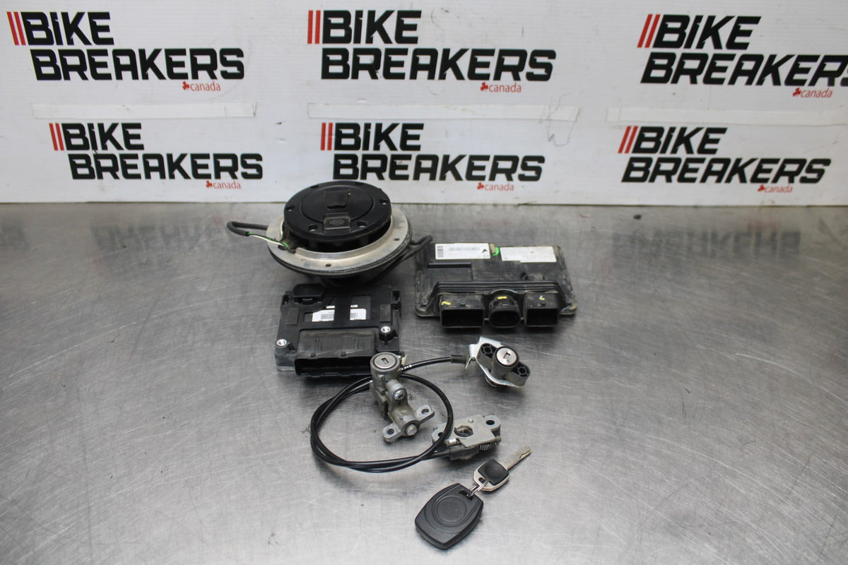 22 HARLEY-DAVIDSON PAN AMERICA 1250 IGNITION FOB KEY GAS CAP LOCK SET BB910