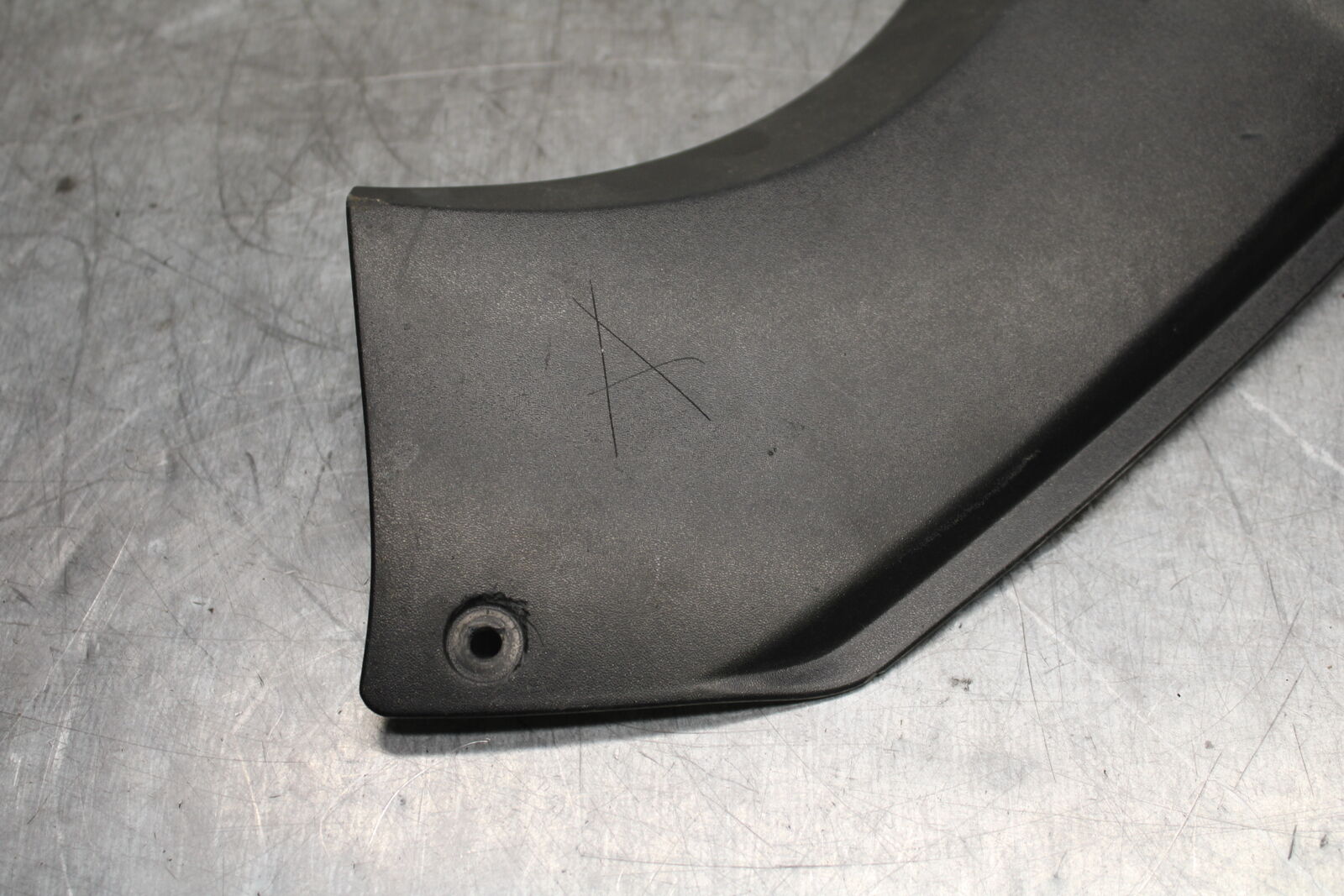 12-17 KAWASAKI ER-6N Z650 RIGHT DUCT COVER BB709