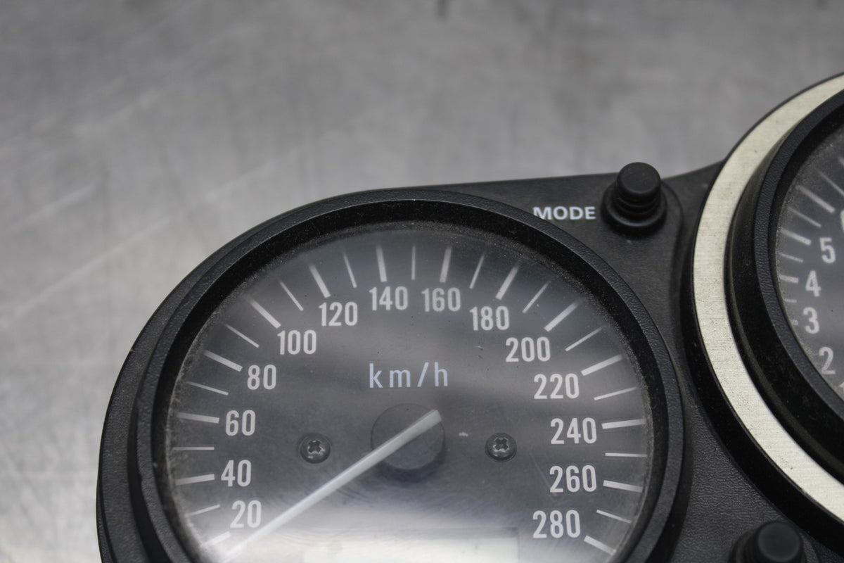 98 KAWASAKI NINJA ZX6 SPEEDO GAUGES DISPLAY CLUSTER SPEEDOMETER TACHOMETER BB870