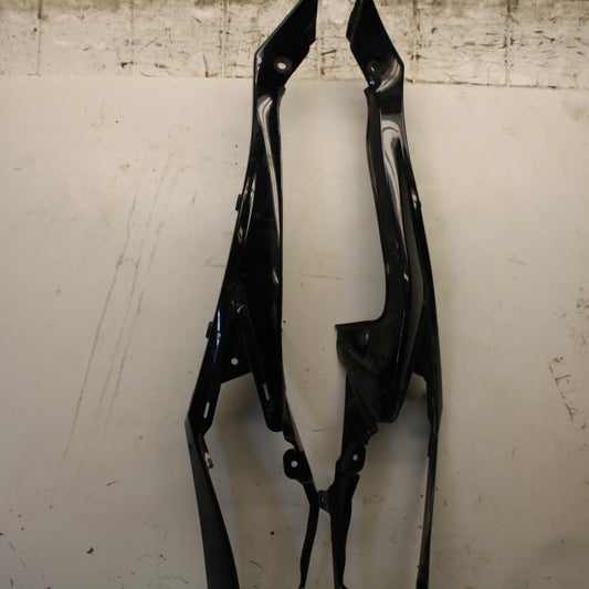 2008 Suzuki GSXR 600 RIGHT LEFT FRONT SIDE SEAT PANELS TRIMS FAIRINGS  BB101