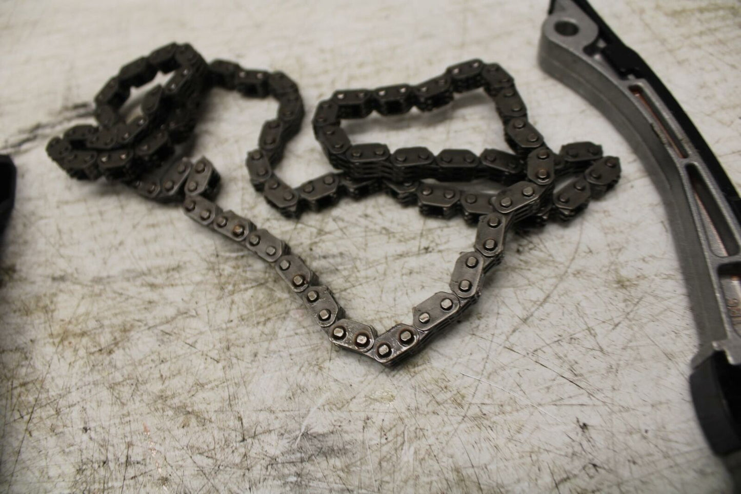 16-21 YAMAHA XSR900 CAM CHAIN WITH GUIDES BB370