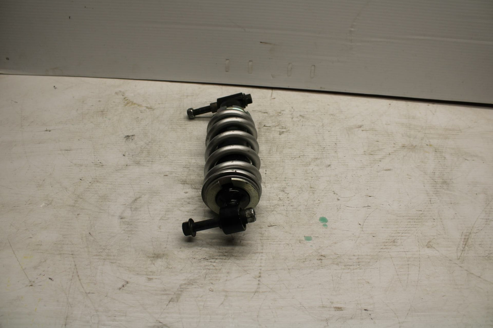 15-17 YAMAHA YZF R3 REAR BACK SHOCK ABSORBER SUSPENSION 1WD-F2210-00-00 BB293