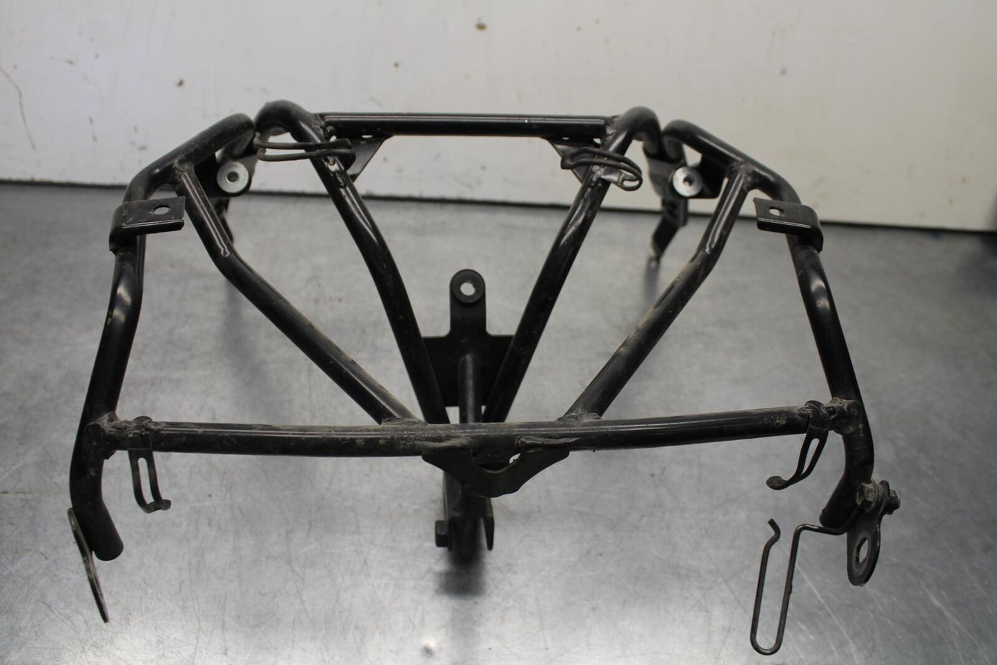 1995 Suzuki RF600R UPPER FAIRING MIRROR GAUGES STAY BRACKET BB615