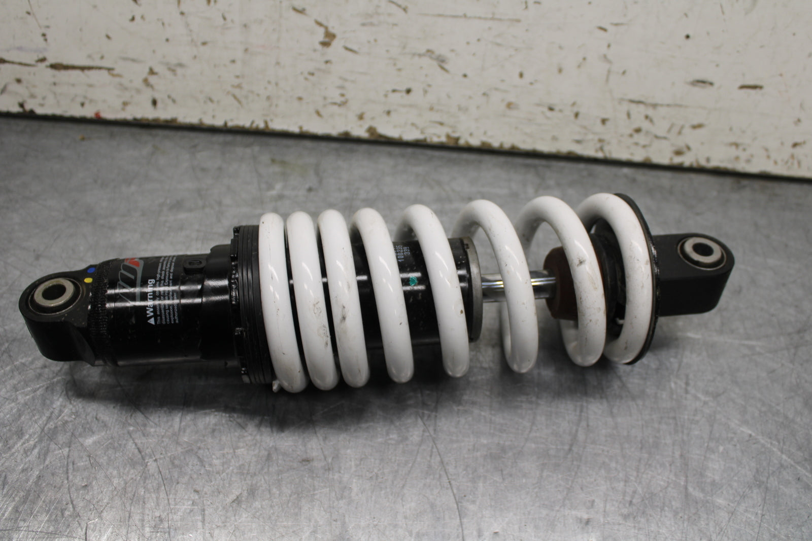 17-24 KTM 390 DUKE REAR BACK SHOCK ABSORBER SUSPENSION BB734