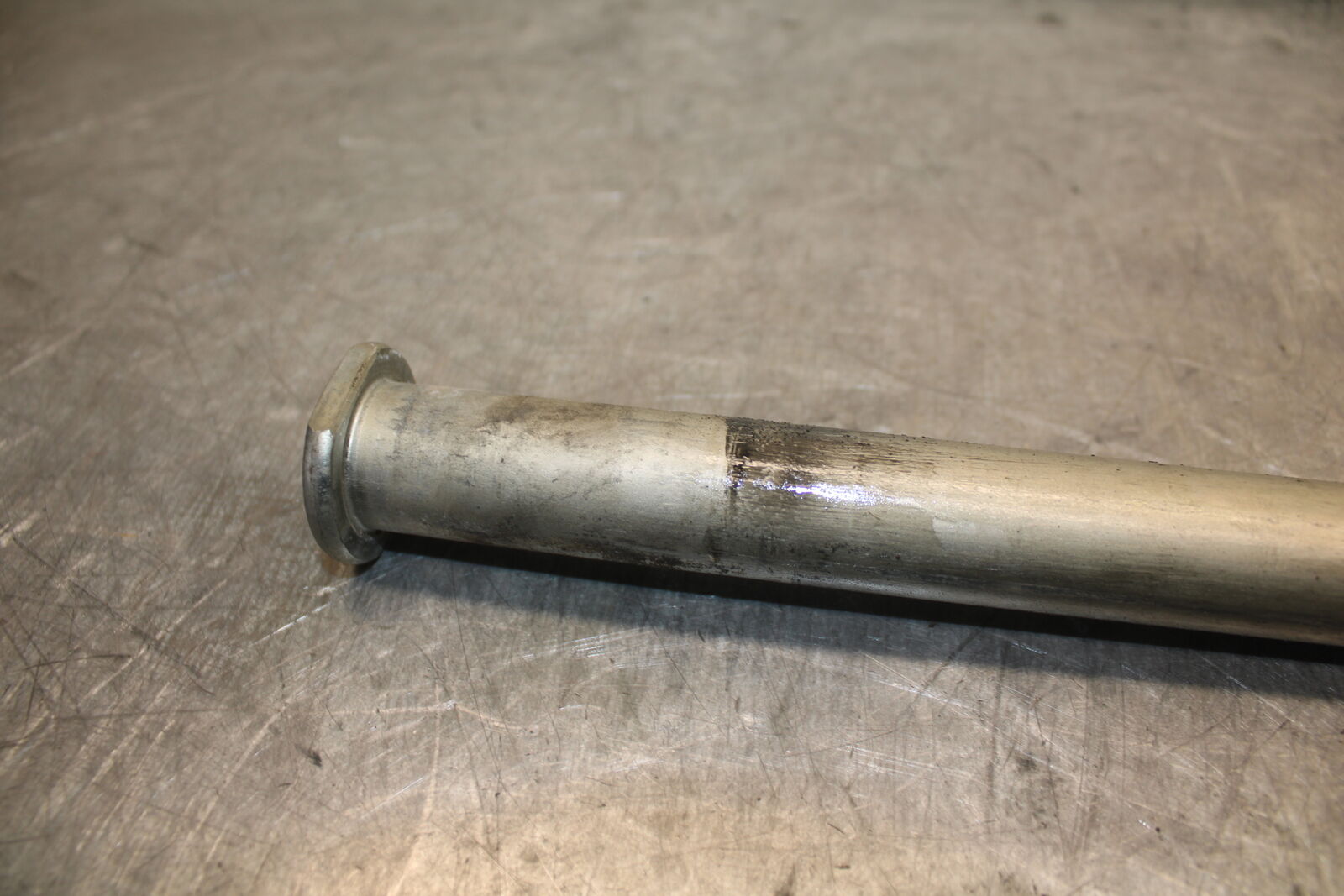 19-23 KAWASAKI NINJA ZX6R REAR AXLE BACK WHEEL RIM PIVOT BOLT AXEL BB701