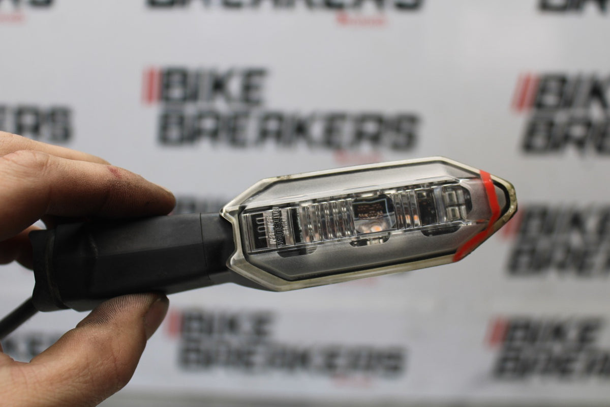 23 KAWASAKI NINJA 650 EX650 REAR LEFT RIGHT TURN SIGNALS LIGHT INDICATORS BB920