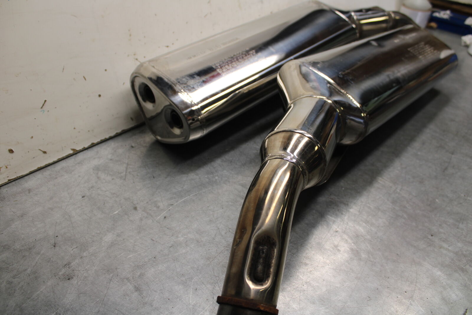 04-12 HONDA ST1300A MUFFLER EXHAUST SILENCER PIPE BB669