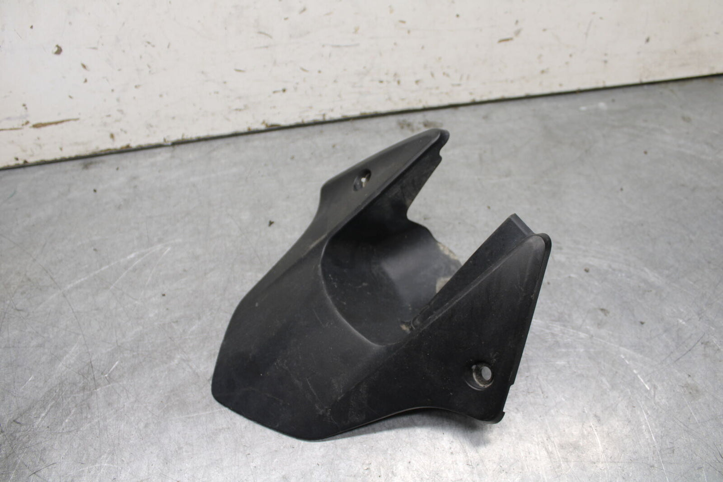 17-21 HONDA CBR1000RR SP REAR BACK WHEEL TIRE HUGGER FENDER BB681