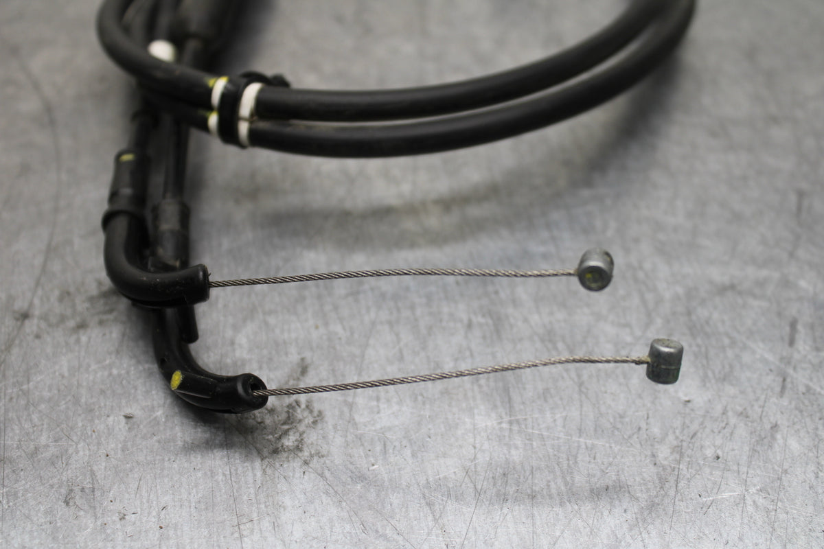 19-21 YAMAHA YZF R3 THROTTLE CABLES LINES BB121