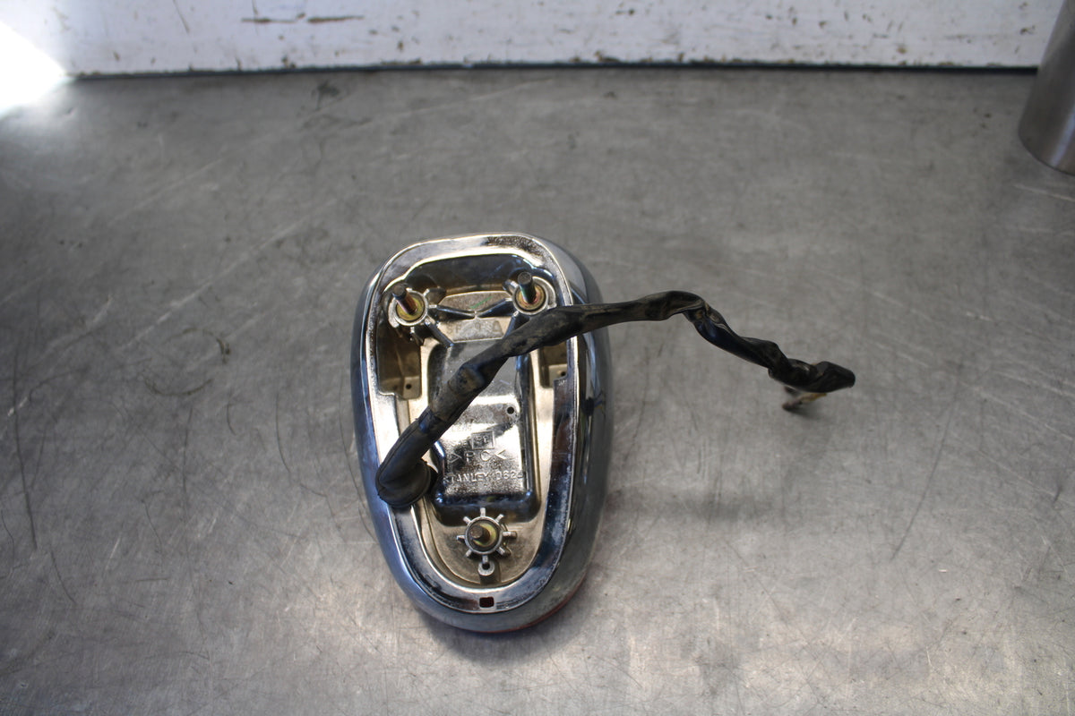 05-06 YAMAHA ROYAL STAR TAILLIGHT REAR TAIL BRAKE LIGHT BB697