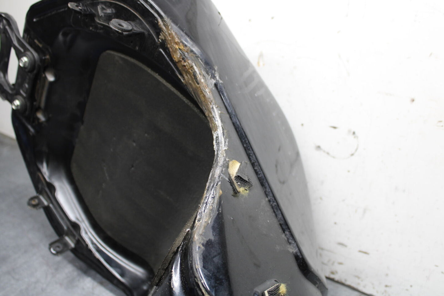 13-17 KAWASAKI NINJA ZX6R ZX636E GAS TANK FUEL CELL PETROL RESERVOIR BB735