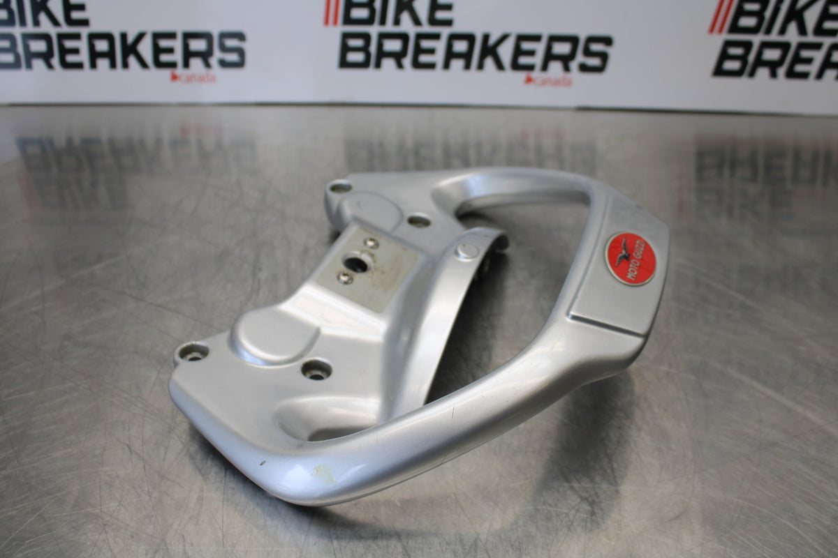 08 MOTO GUZZI BREVA 750 PASSENGER REAR SEAT GRAB BAR HANDLE BB154