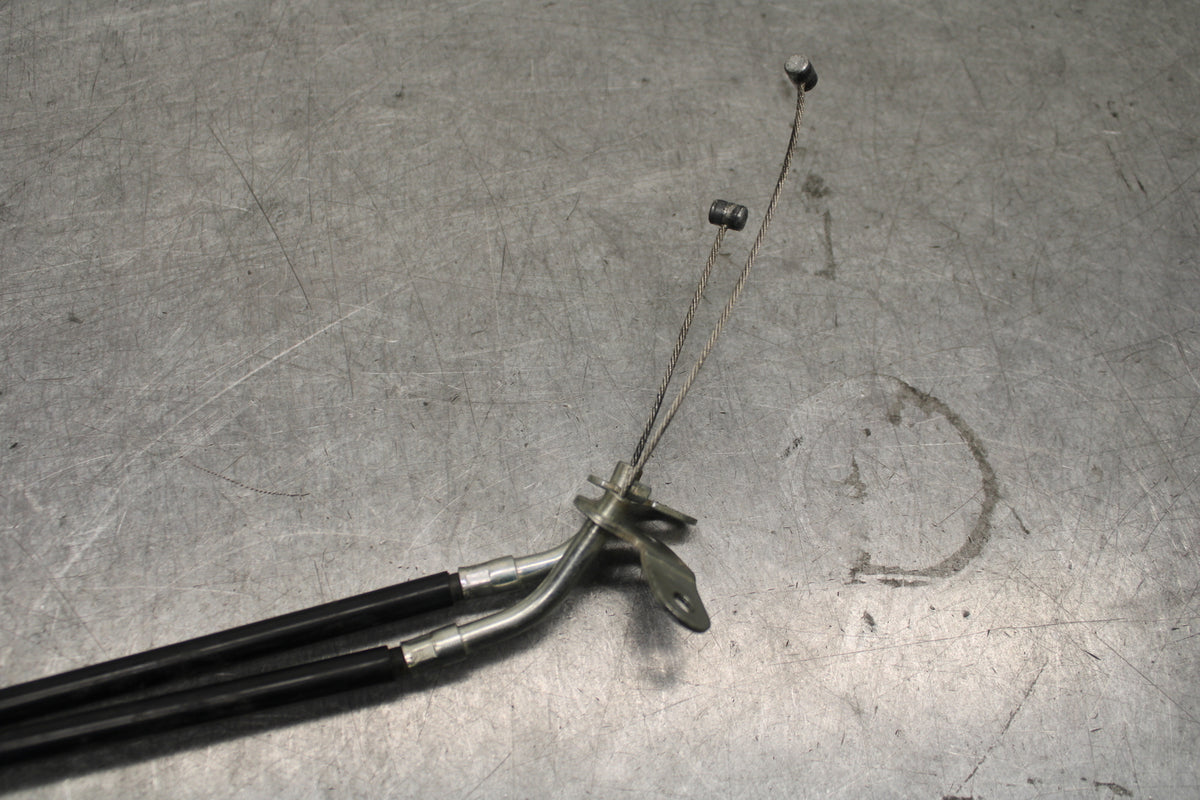 07-08 YAMAHA YZF R1 THROTTLE CABLES LINES BB675