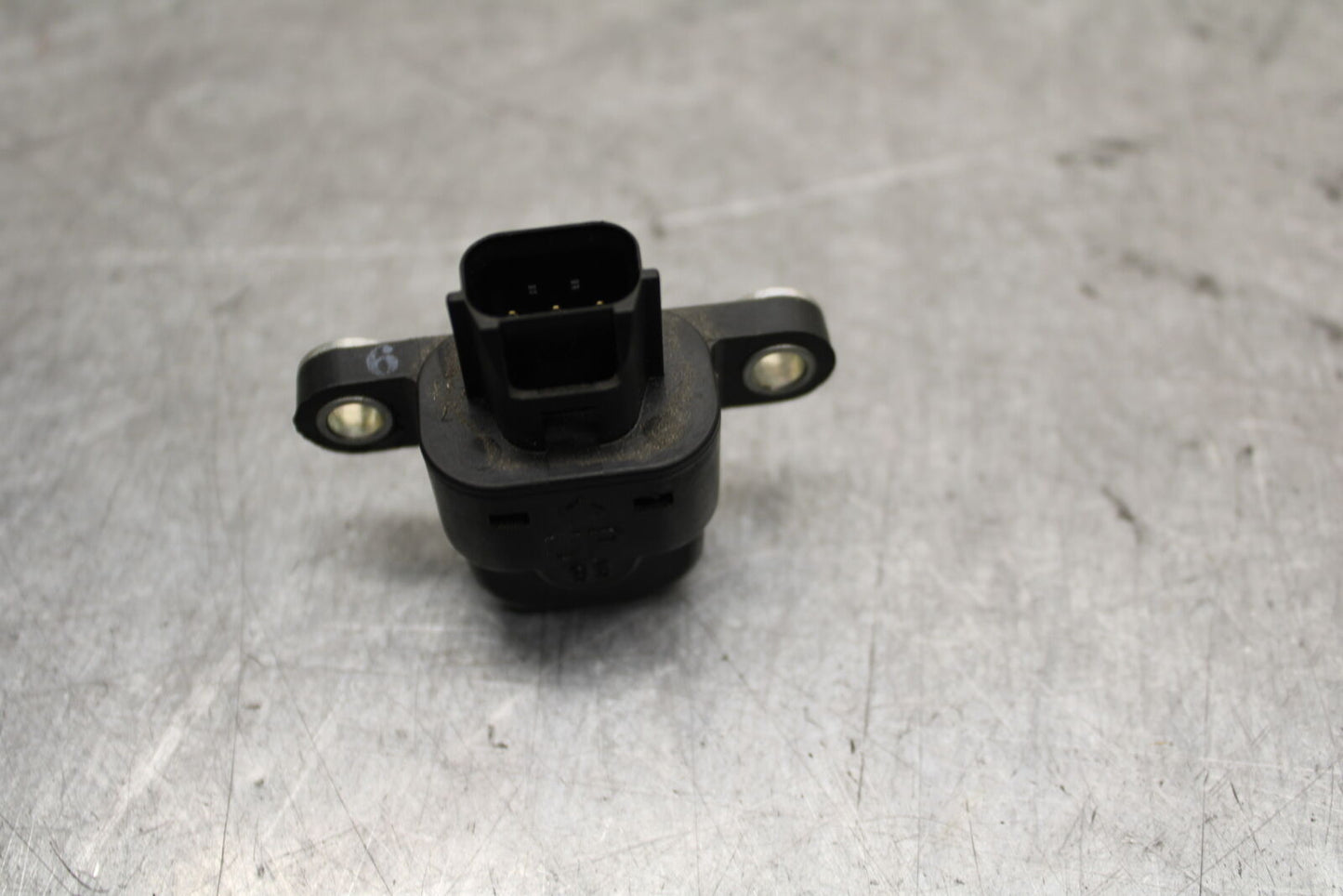 16 KAWASAKI NINJA ZX10R TIP OVER ANGLE CRASH SENSOR SWITCH  21176-0026 BB650