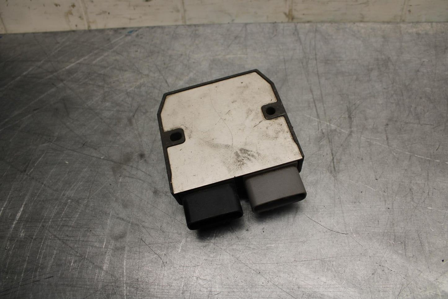 06-07 KAWASAKI NINJA ZX14R RECTIFIER VOLTAGE REGULATOR BB466